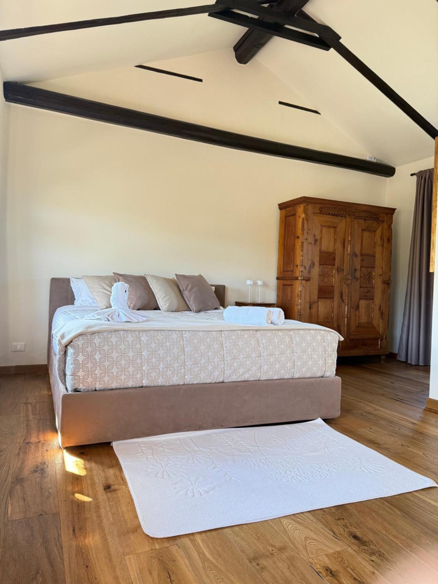 Biancospino - Luxury And Private In Langhe Villa *
